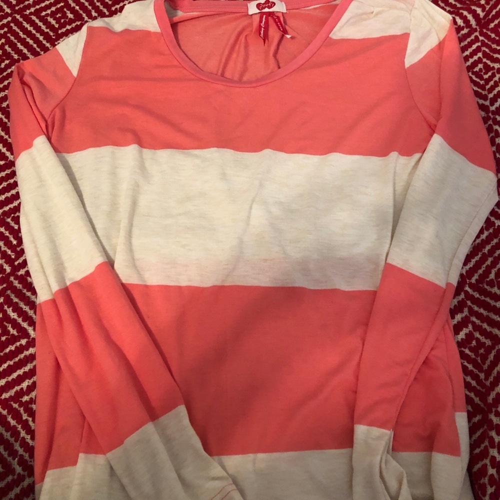 Stripped long sleeve shirt